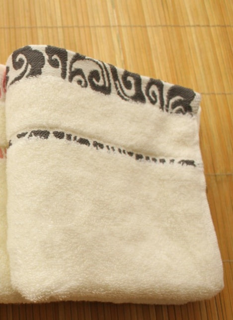 KTX-914579 Thick Cotton Jacquard Face Towel - Crepe-Free, Soft & Absorbent - 33x73 cm