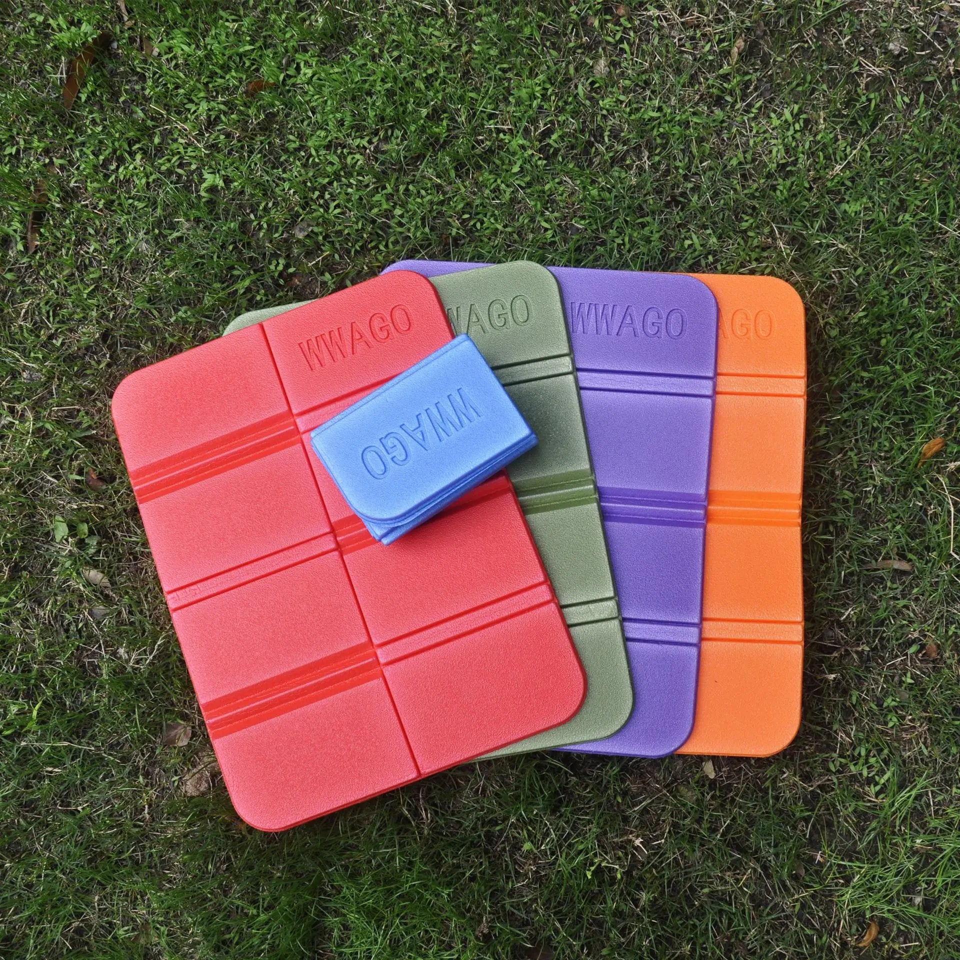 KTX-922259 Portable Moisture-Proof Foam Picnic Cushion for Outdoor Use