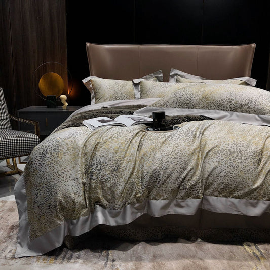 KTX-923219 Cotton Leopard Print Duvet Cover Set - 4 Pieces with Pillowcases and Quilt Cover