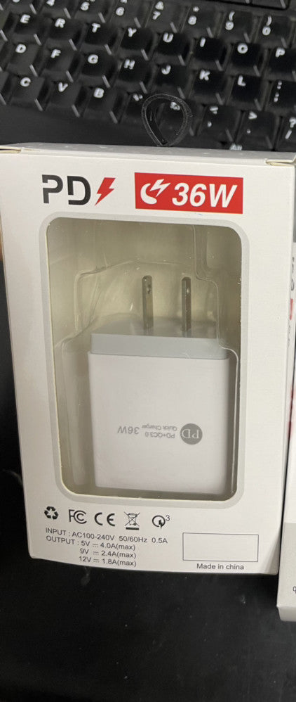 KTX-924115 20W PD Fast Charge USB Multi-Port Charger - Quick Charge Compatible