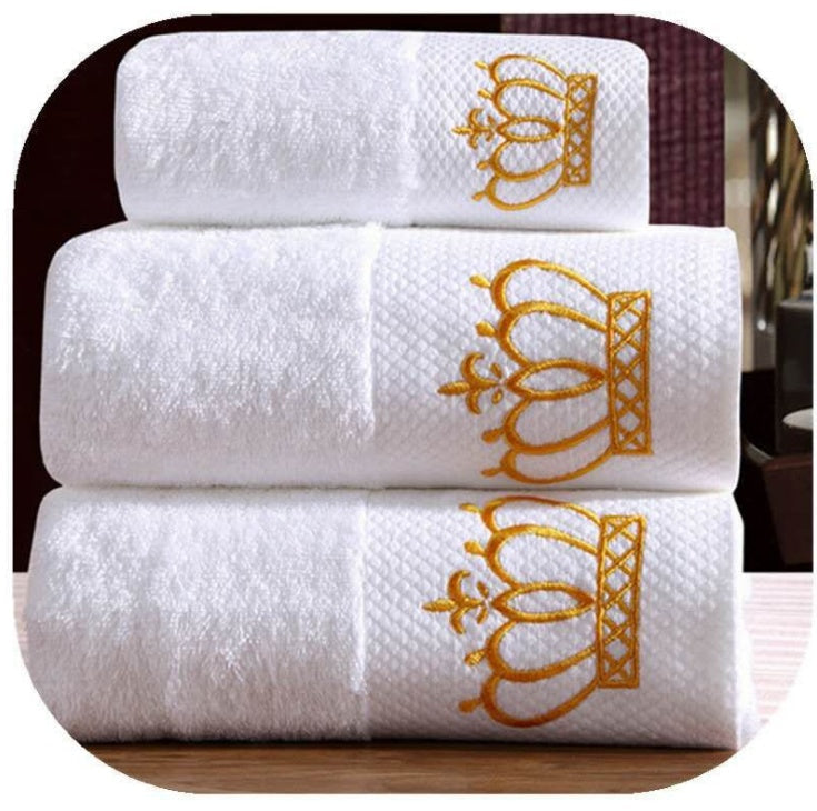 KTX-931539 Custom Embroidered Cotton Towel for Hotels and Spas - Luxurious Bath Towel