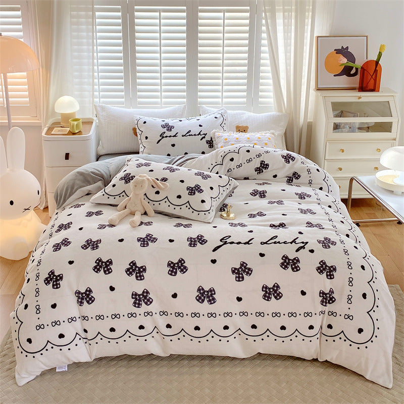 KTX-936403 Large Cartoon Anime Milk Fiber Four-piece Bedding Set for Autumn and Winter