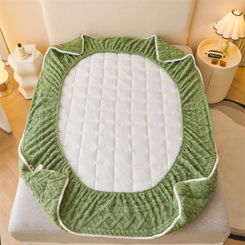 KTX-938707 Thermal Corn Velvet Quilt Fitted Sheet with Pillowcases - Available in Multiple Sizes
