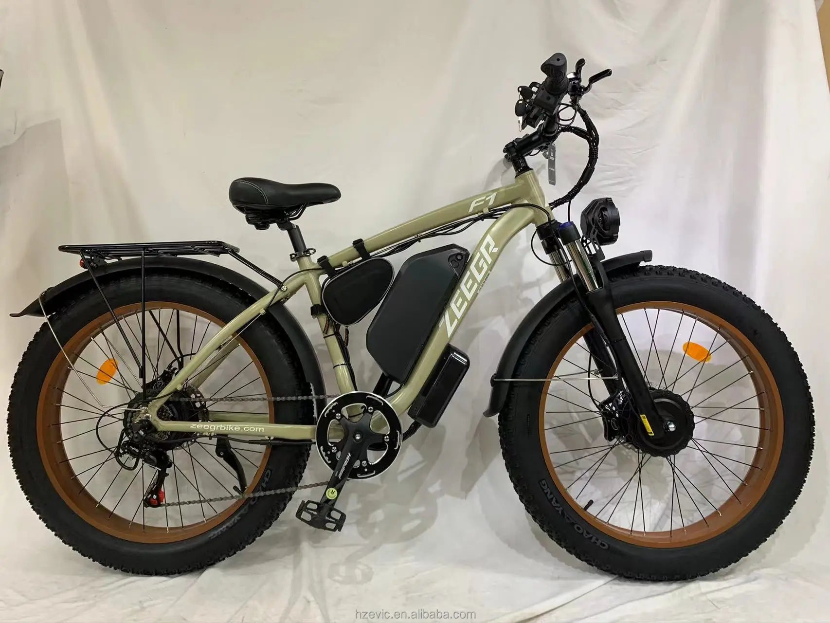 KTX-941715 48V 2000W Electric Mountain Bike with 26-Inch Wheels, 7-Speed Gears, and Hydraulic Disc Brakes