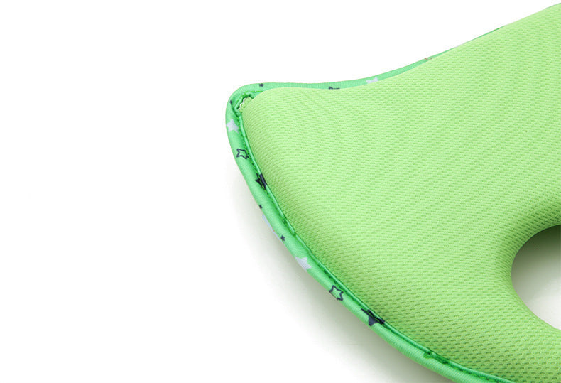 KTX-941843 Baby Bear Anti-Flat Head Pillow for Infants - Pure Cotton, Soft & Breathable, 0-2 Years, Green Leaf Design