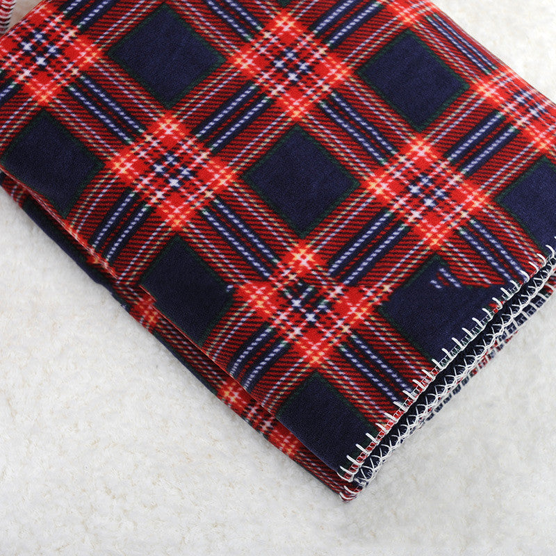 KTX-956819 Red Plaid Flannel Sofa Blanket for Cozy Office Breaks - Available in Multiple Sizes