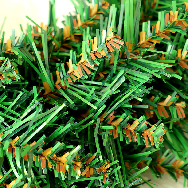 KTX-957907 Festive Green PVC Christmas Wreath with Optional Light - 40cm & 30cm