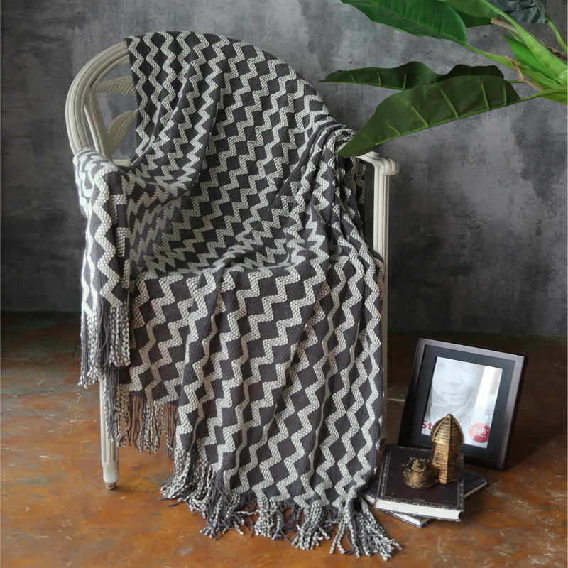 KTX-960595 Knitted Geometric Wool and Cashmere Blanket – Versatile for All Seasons, 120x230 cm