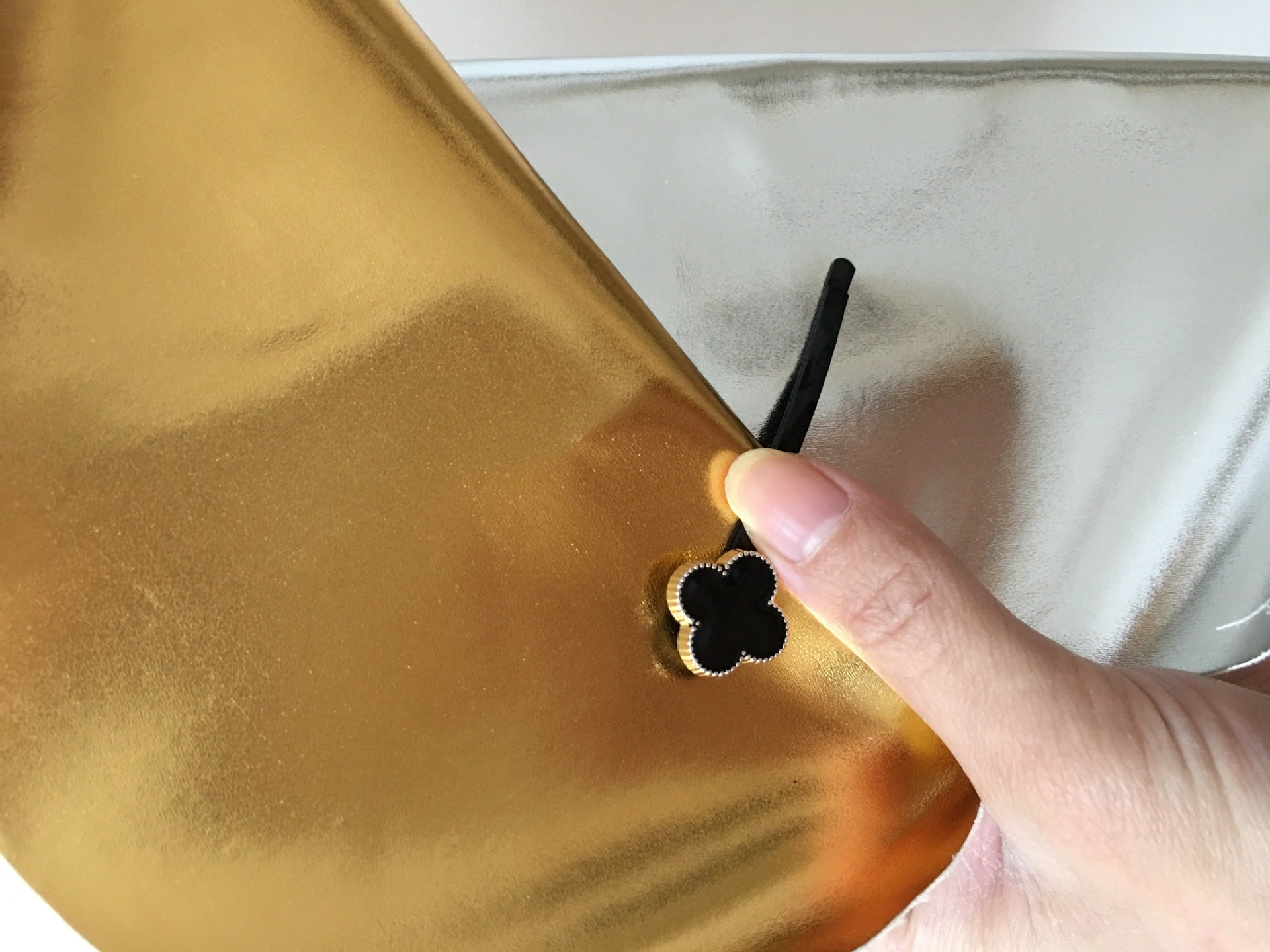KTX-963411 Faux Leather PU Fabric for Bag Card Sleeve - 0.6mm Thickness, Gold and Silver Color, 137cm Width, 1 Yard Length