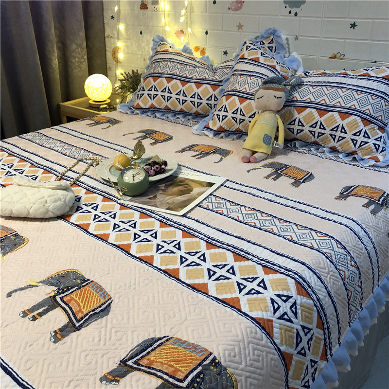 KTX-971795 Vintage Cartoon Animation Cotton Bed Cover Set with Pillow Cases, 200x230CM