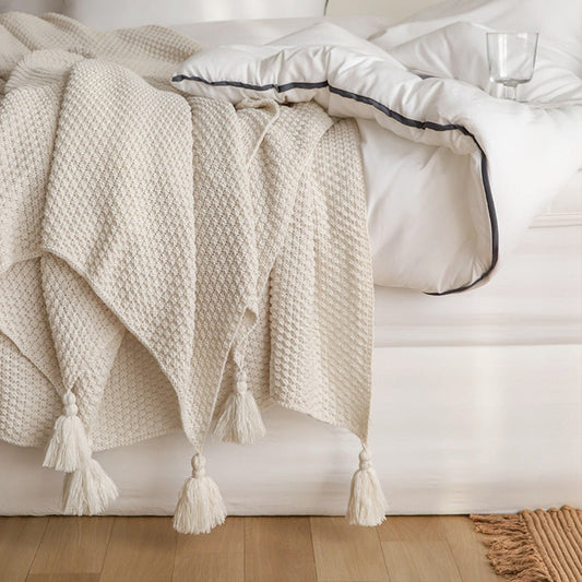 KTX-973779 Nordic Style Solid Color Knitted Blanket for All Seasons – 180x130cm, Soft Acrylic Shawl in Beige, Dark Gray, and Coffee