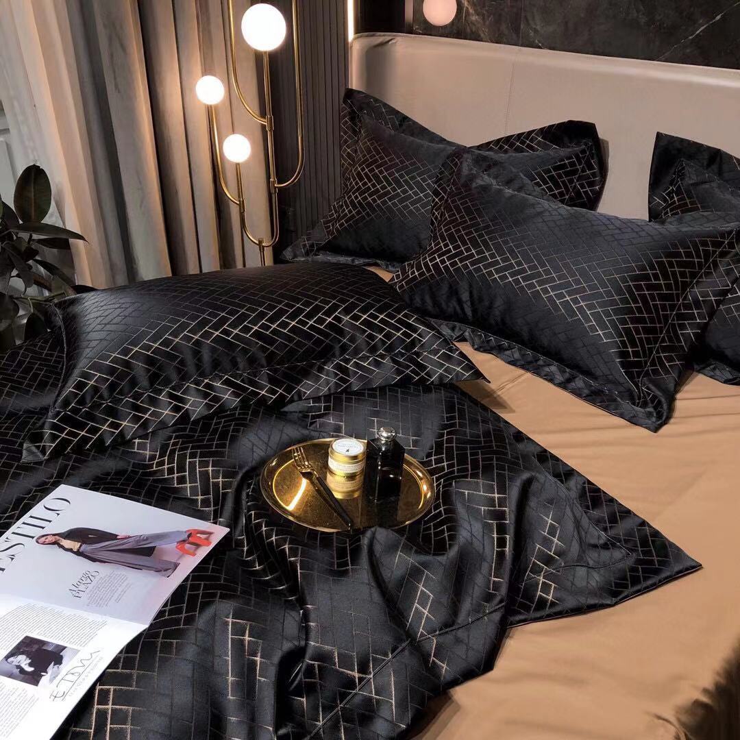 KTX-981459 Luxury Retro Black and Gold 120 Yarn-Dyed Jacquard Cotton Four-Piece Bedding Set