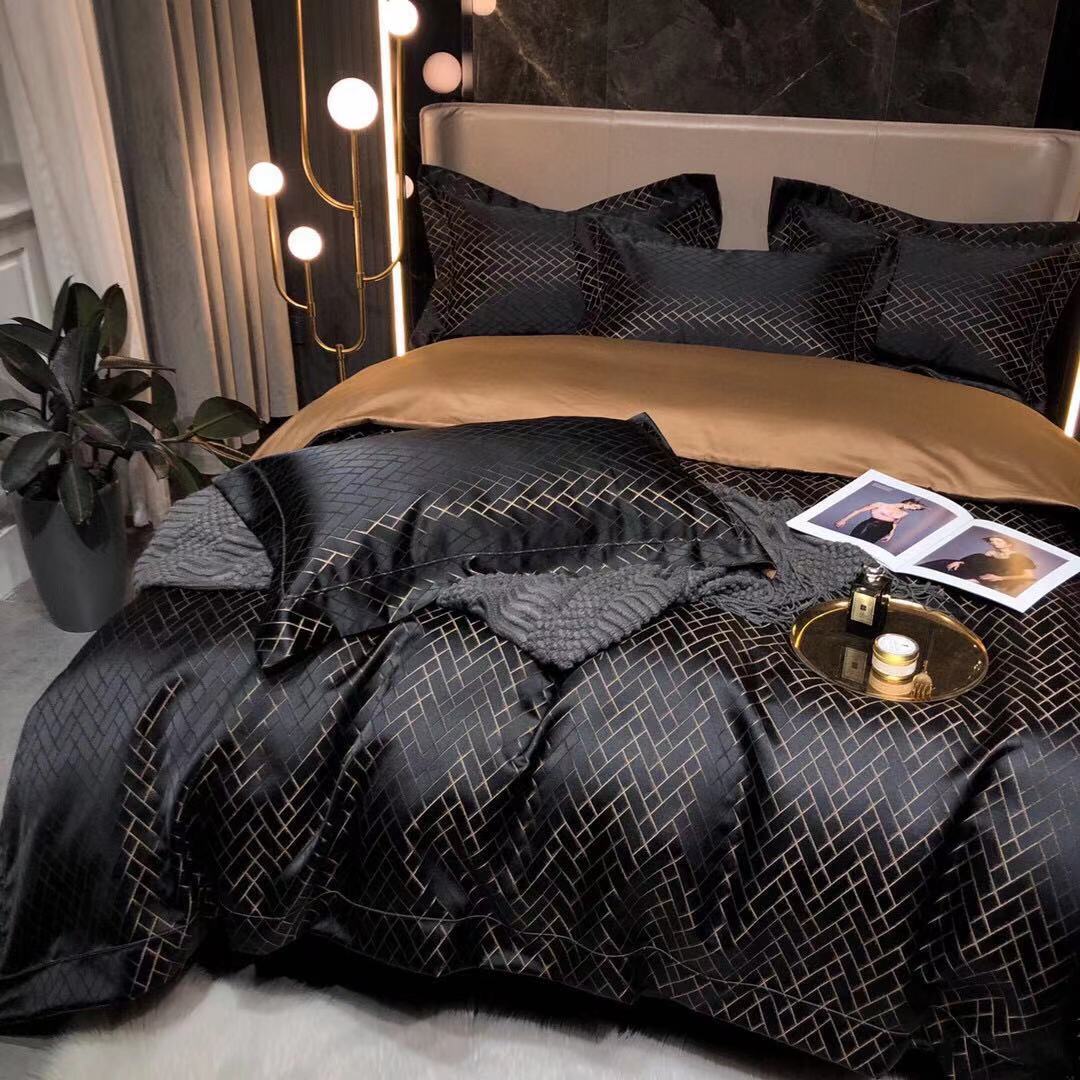 KTX-981459 Luxury Retro Black and Gold 120 Yarn-Dyed Jacquard Cotton Four-Piece Bedding Set