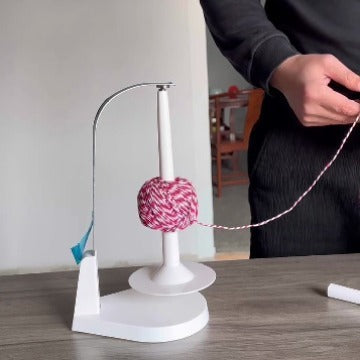 KTX-993875 Rotating Yarn Spindle Bracket with Magnet and Hand-woven Design - Easy Installation